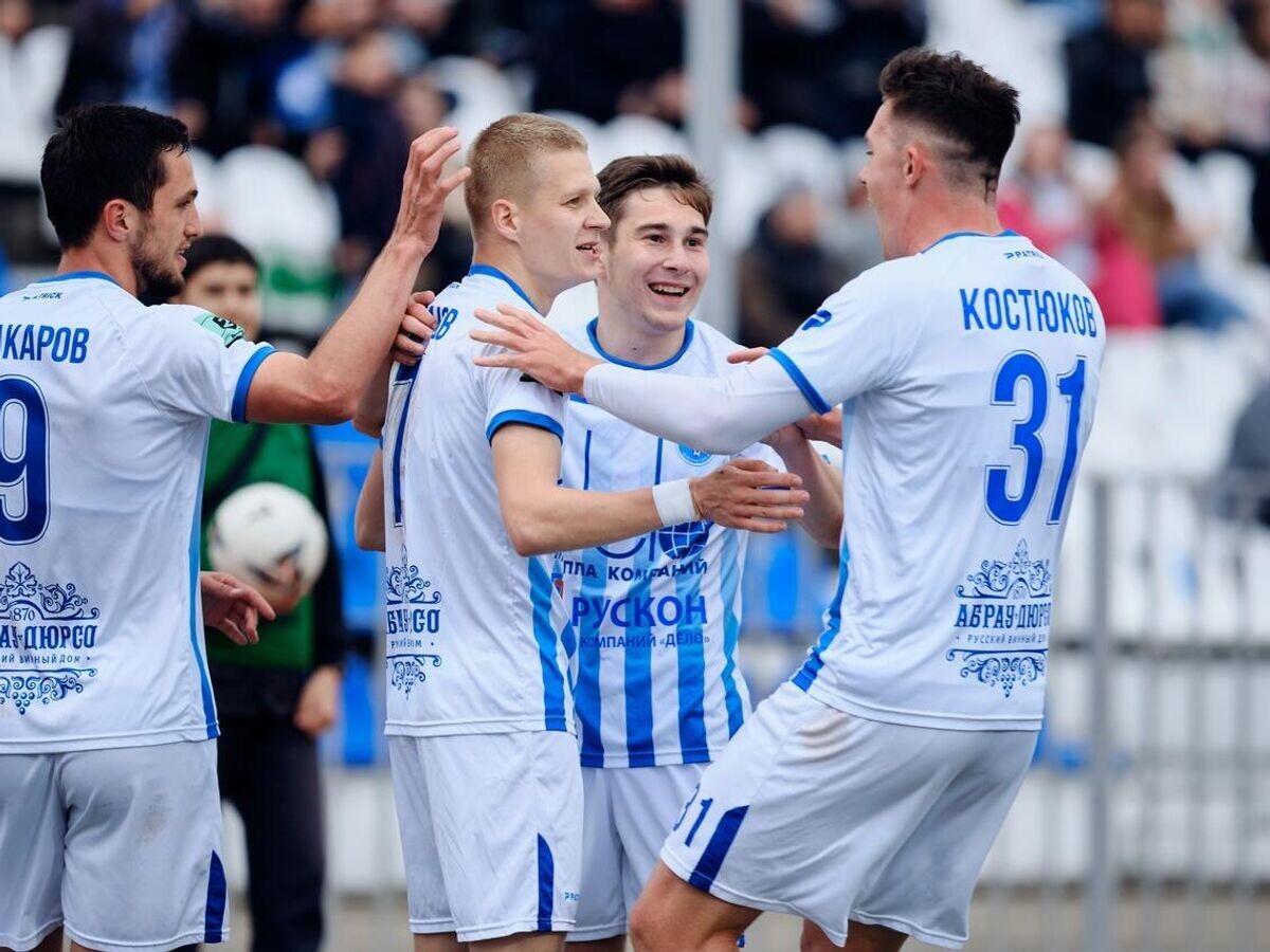    Футболисты клуба "Черноморец" | © Фото : Соцсети ФК "Черноморец"