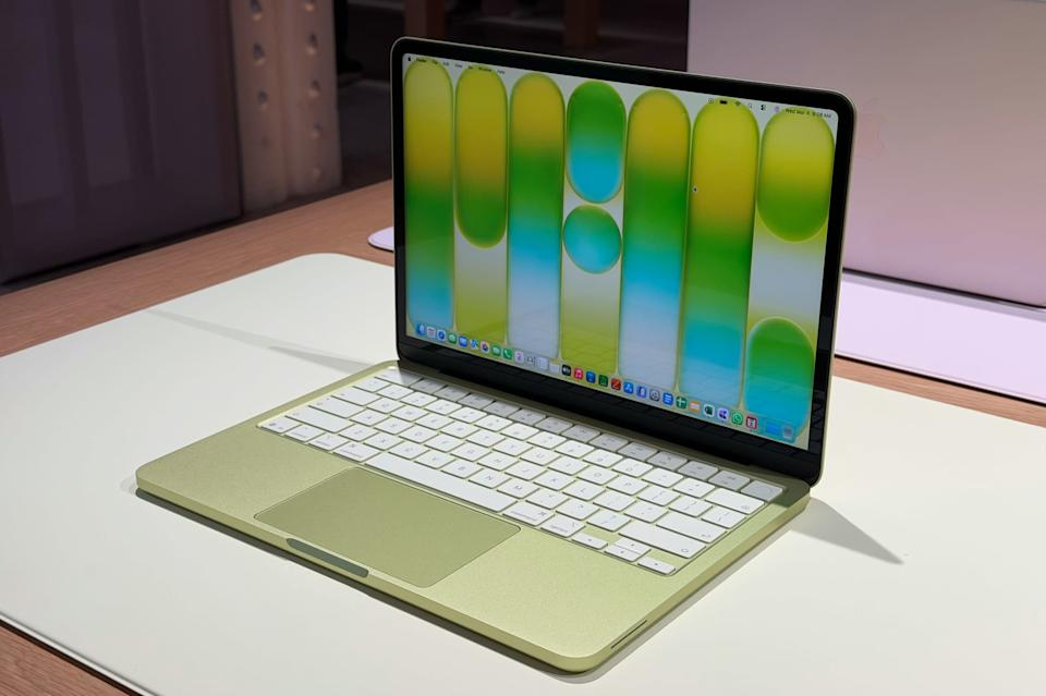 MacBook Neo