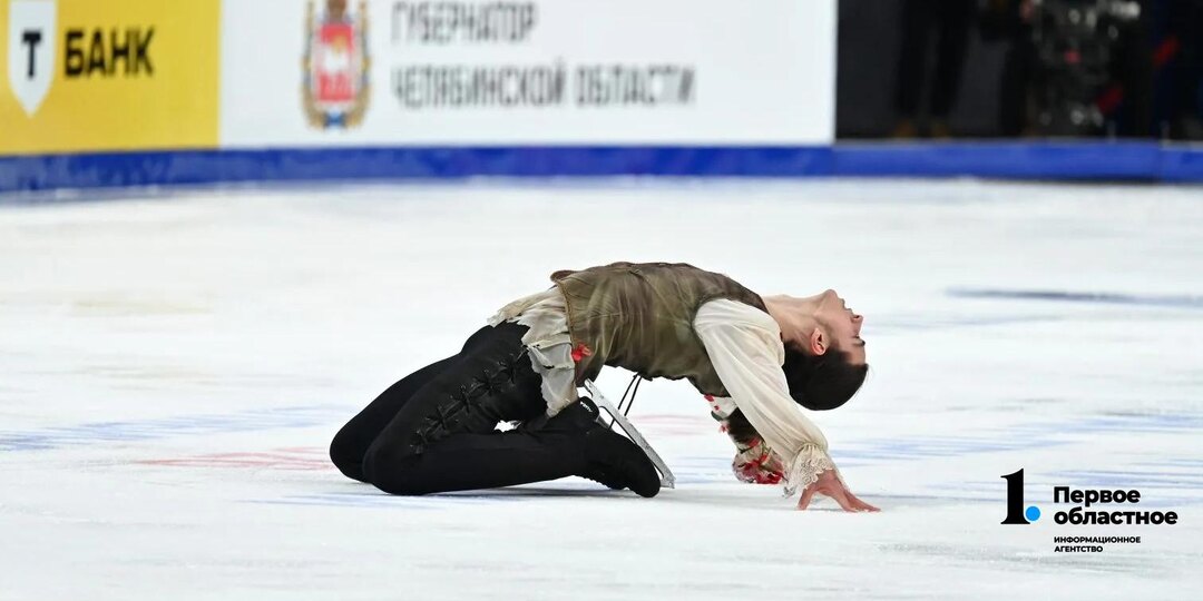 Фигурист Петр Гуменник выступил с программой «Парфюмер» на Гран-при в Челябинске