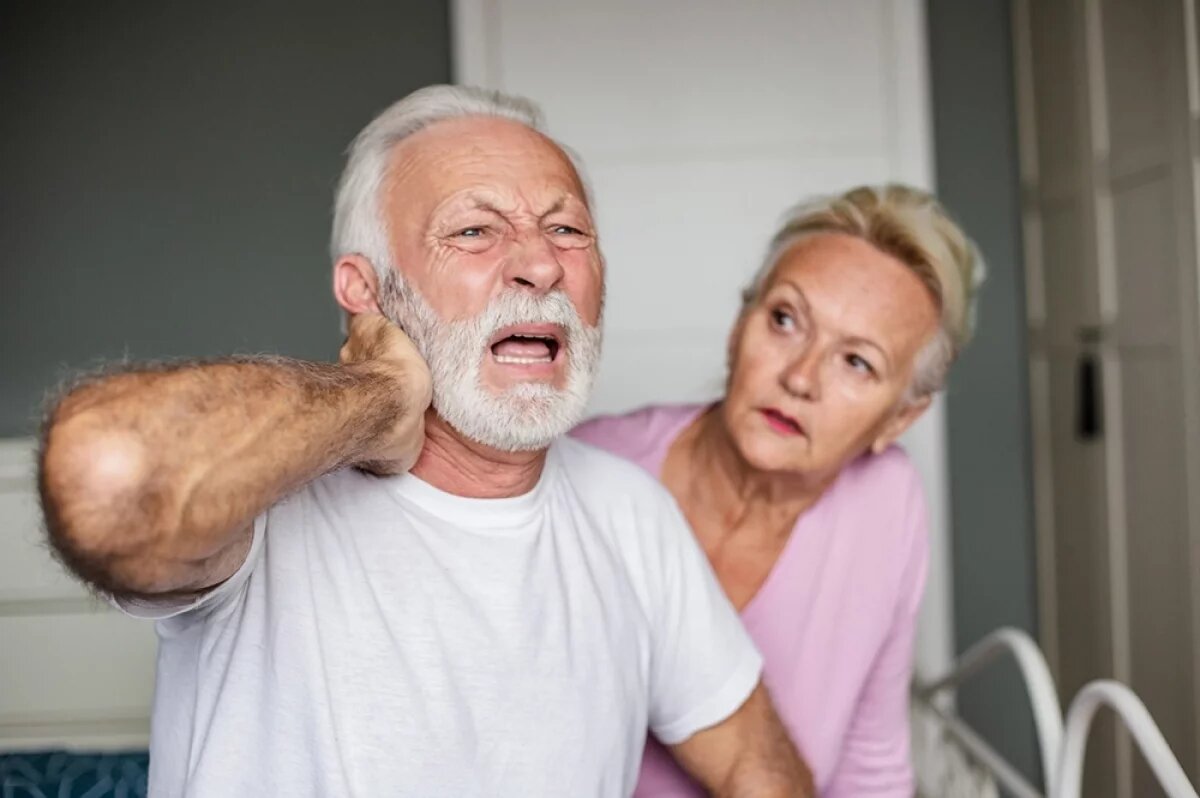    Организм сигнализирует до наступления инсульта, но многие это просто игнорируют.