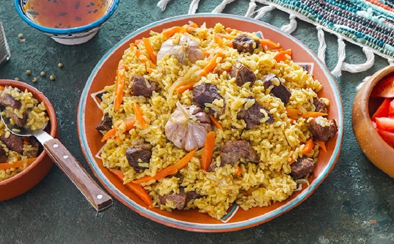 Тонкий секрет самаркандского плова: почему настоящий плов никогда не бывает сухим и как приготовить его дома
