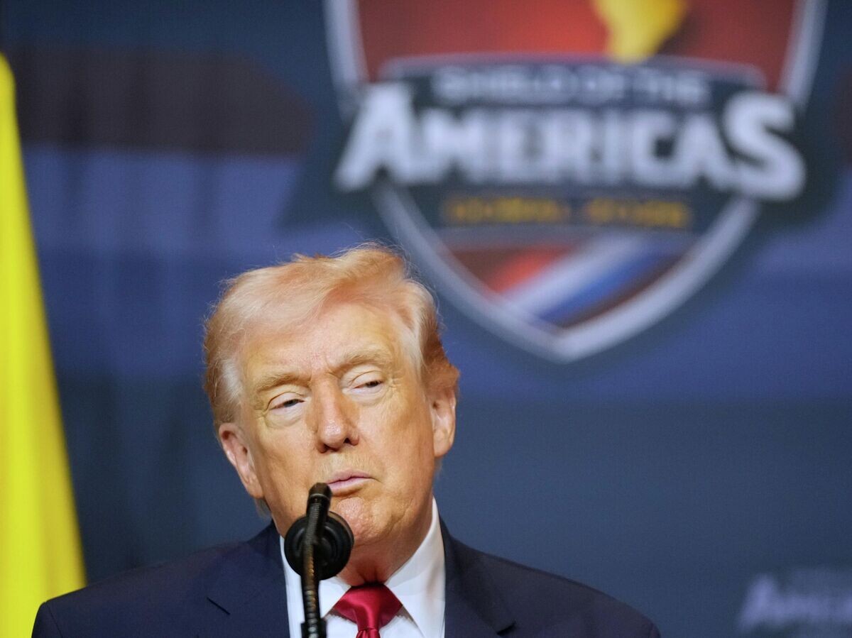    Президент США Дональд Трамп на саммите "Щит Америки" во Флориде | © AP Photo / Mark Schiefelbein