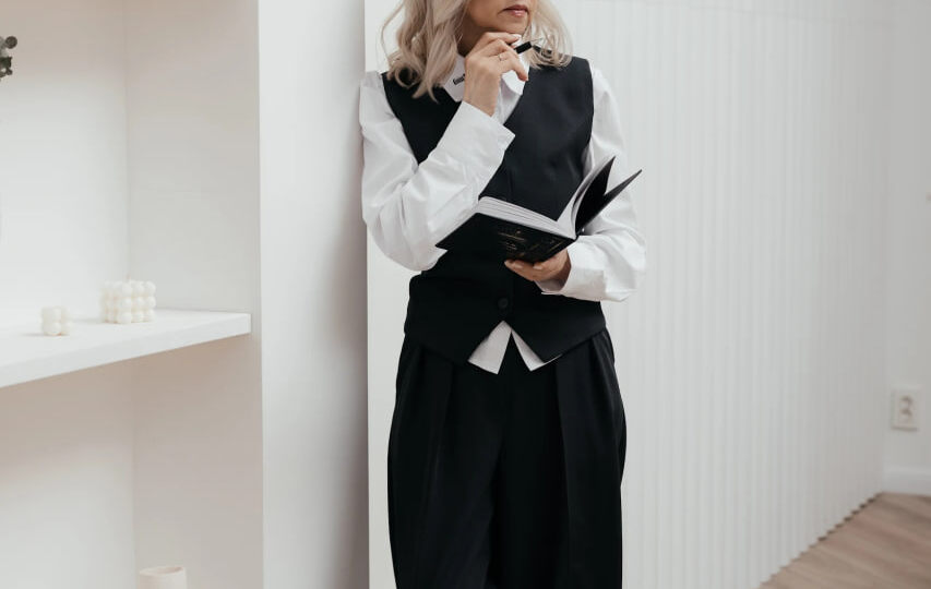 Как сравнение становится молчаливым вором радости