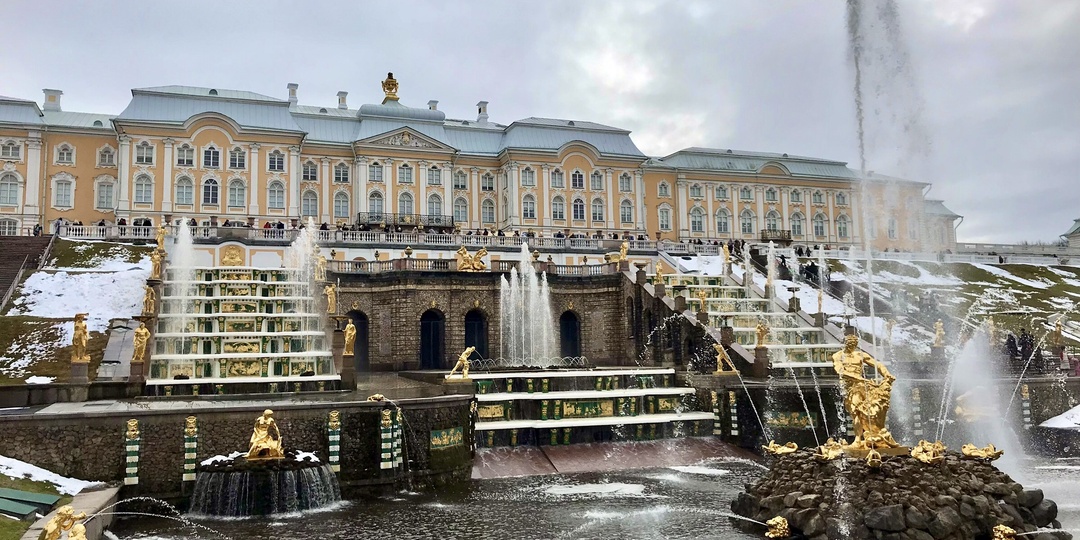 Большой петергофский дворец. Интерьеры