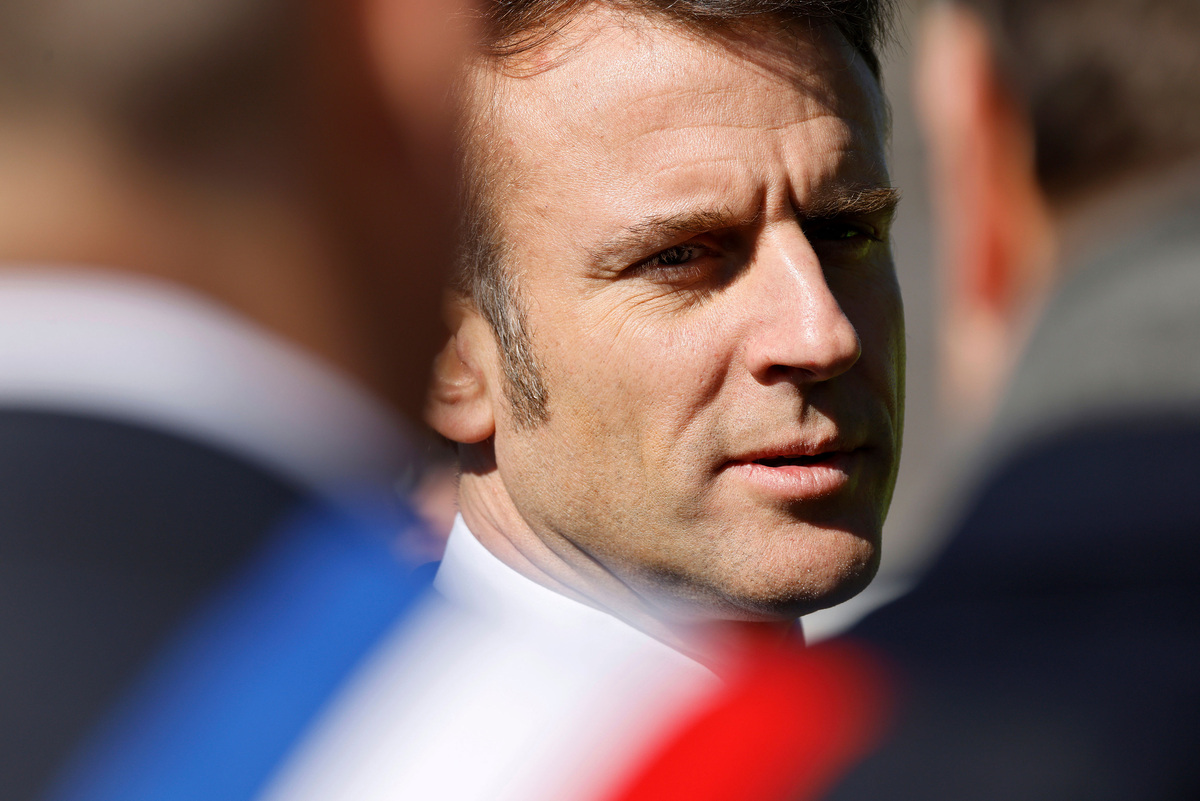    Эммануэль Макрон (фото: AP)