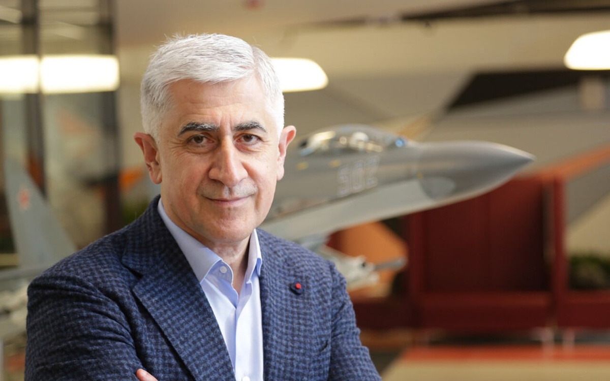 Михаил Асланович Погосян конструктор и организатор авиастроения в современной России. Источник: spyurk.cyou