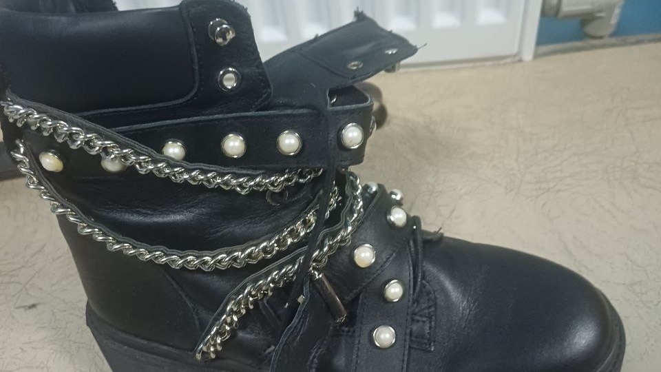 Подборка одежды и обуви из секонд хенда для теплой, весенней погоды.