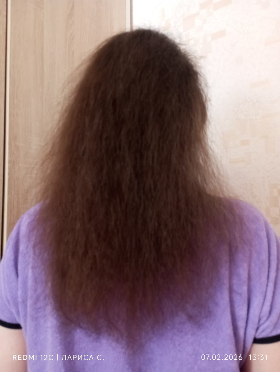 Вот здесь подумали, что волосы крашеные.