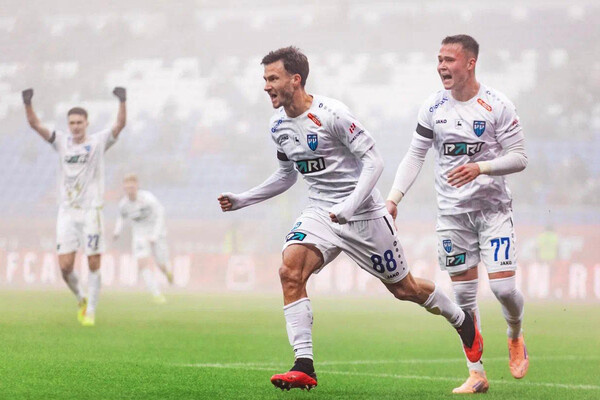 ФК Пари Нижний Новгород   📷