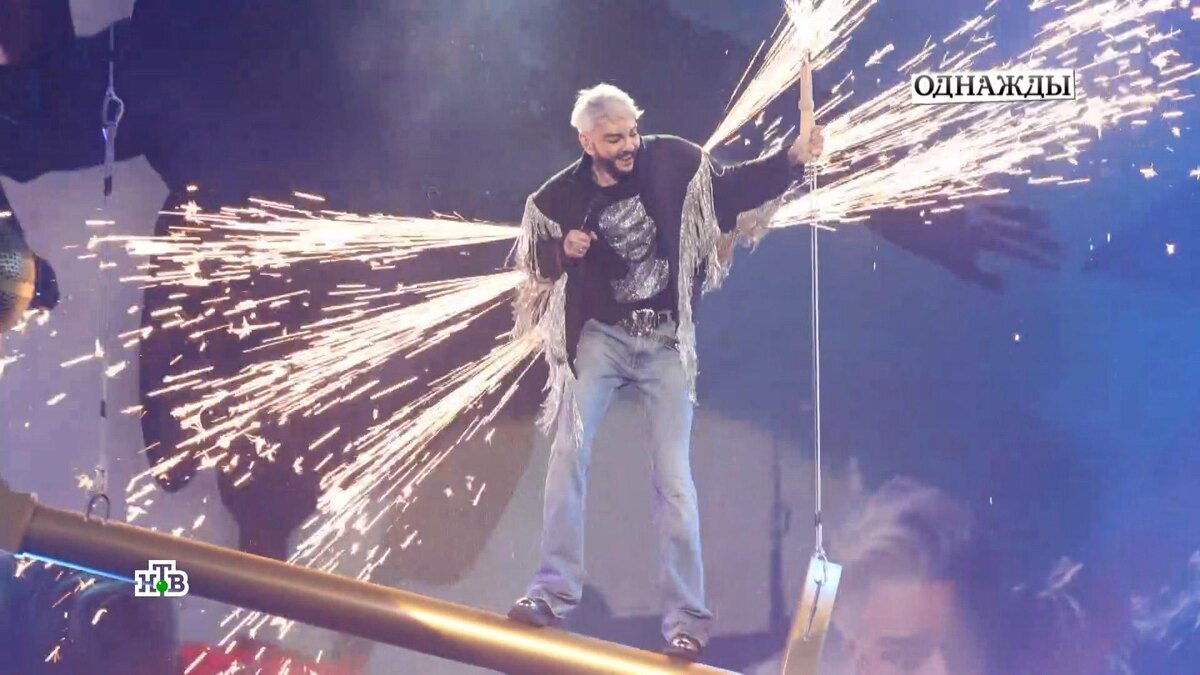    «Я заглушал боль»: Киркоров  о полученном на концерте ожоге