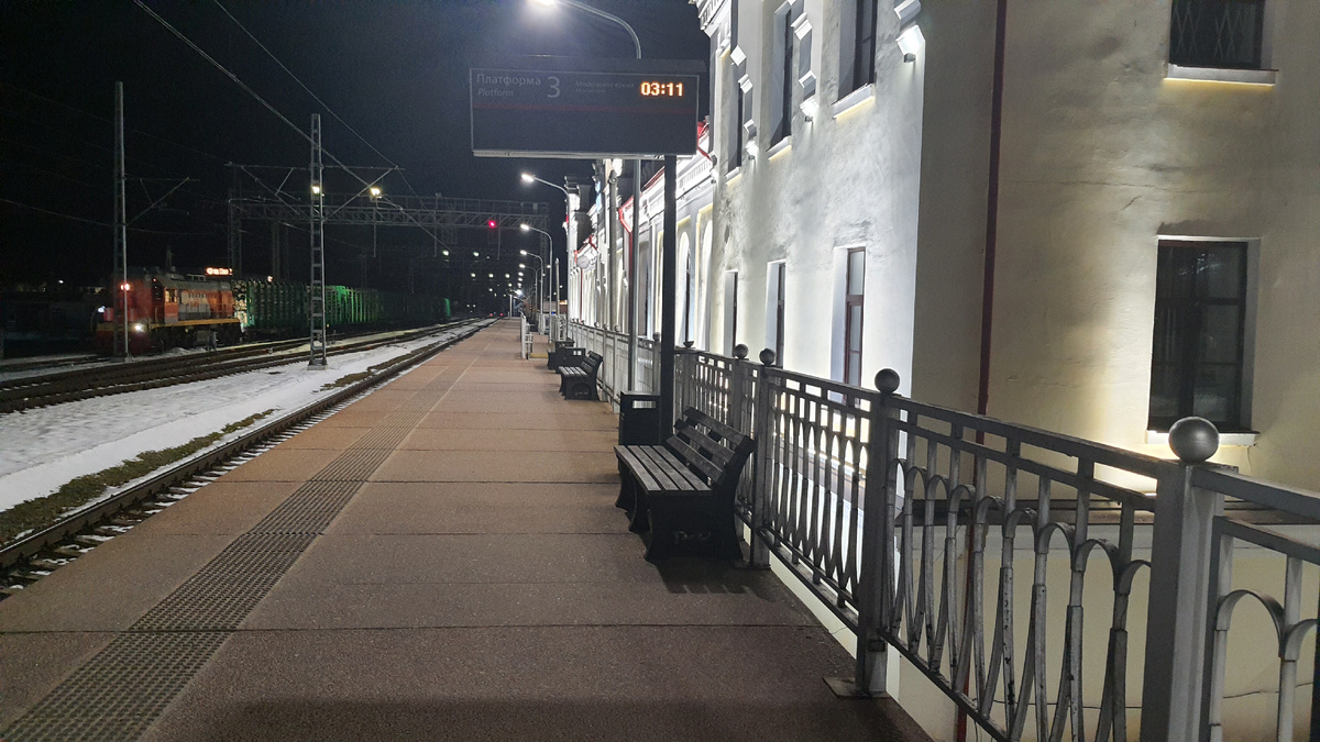 Вокзал города Чудово