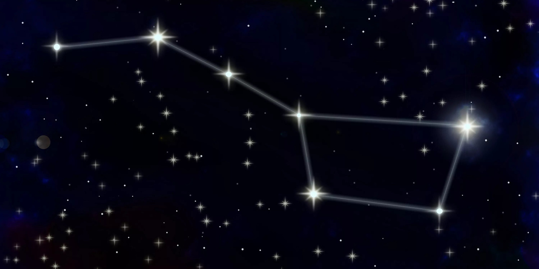 Большая Медведица: самый узнаваемый ковш на небе и его тайны