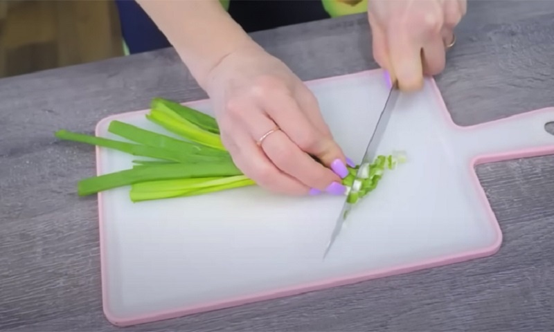 Готовим из печени настоящую деликатесную нарезку: удивительный рецепт, который меняет отношение к субпродуктам