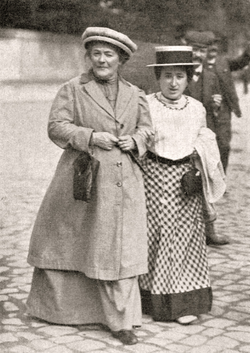 Клара Цеткин с Розой Люксембург в 1910 году