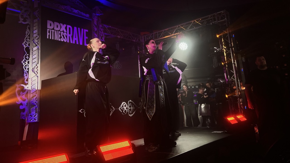    Анна Сальникова