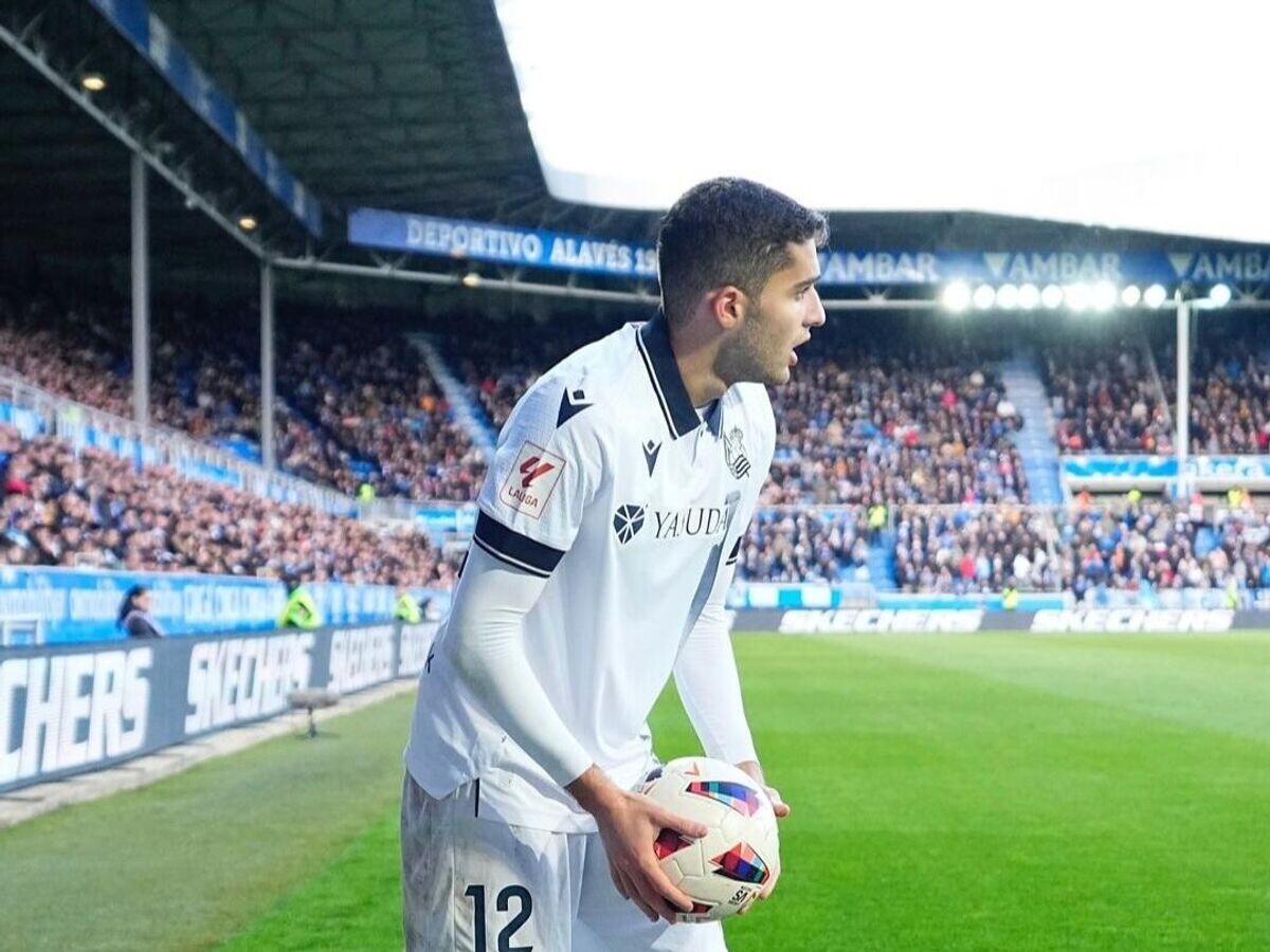    Арсен Захарян | © Соцсети сборной России