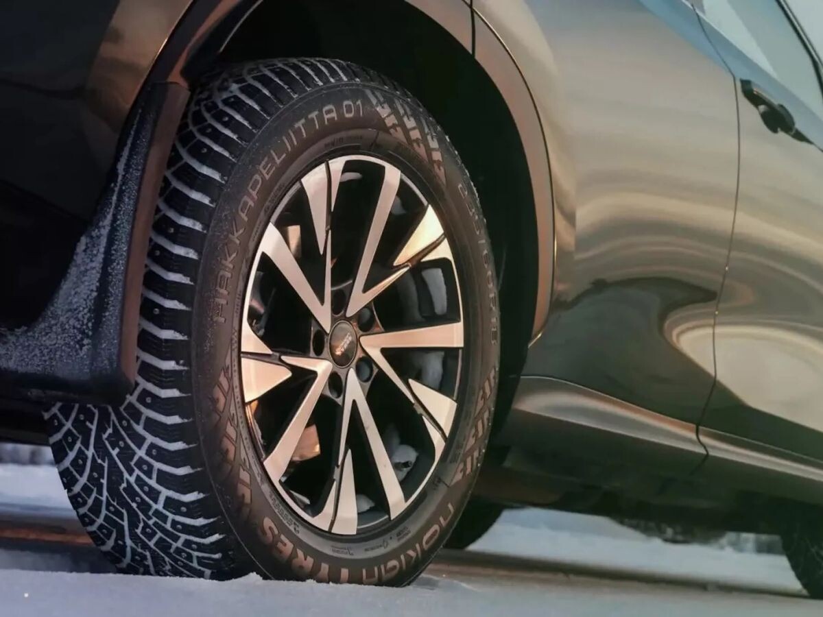    Nokian создала умные шины с выдвижными шипами