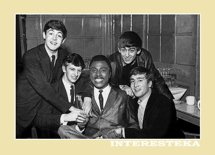 1962.10.12. Рядом с ''The Beatles'' перед выступлением в зале ''Tower Ballroom'' (г.Нью-Брайтон) - американский певец Литтл Ричард