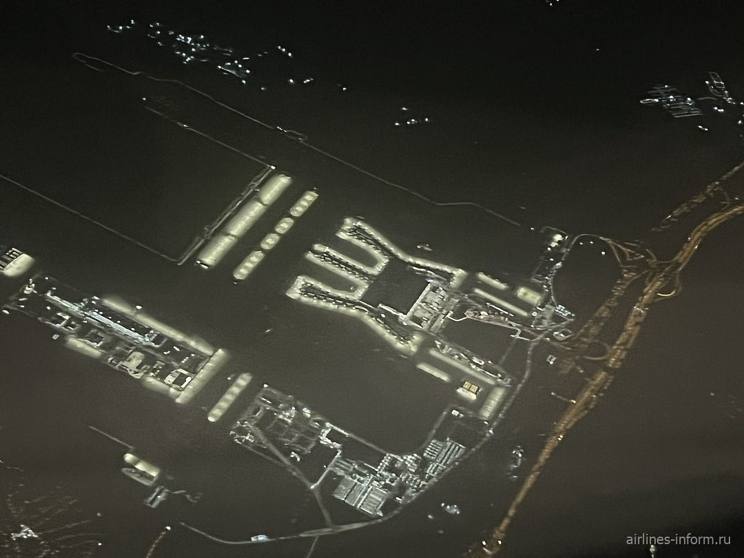    Вид на новый аэропорт Стамбула с высоты 10000 метров