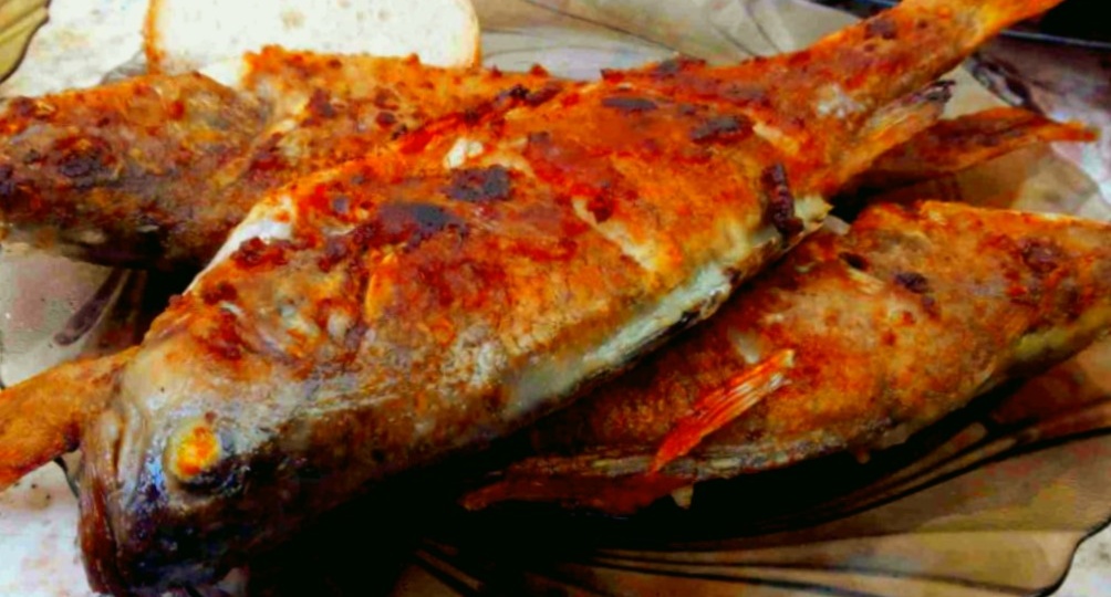 Какую речную рыбу лучше не чистить перед жаркой: три популярных вида и секрет вкусной корочки