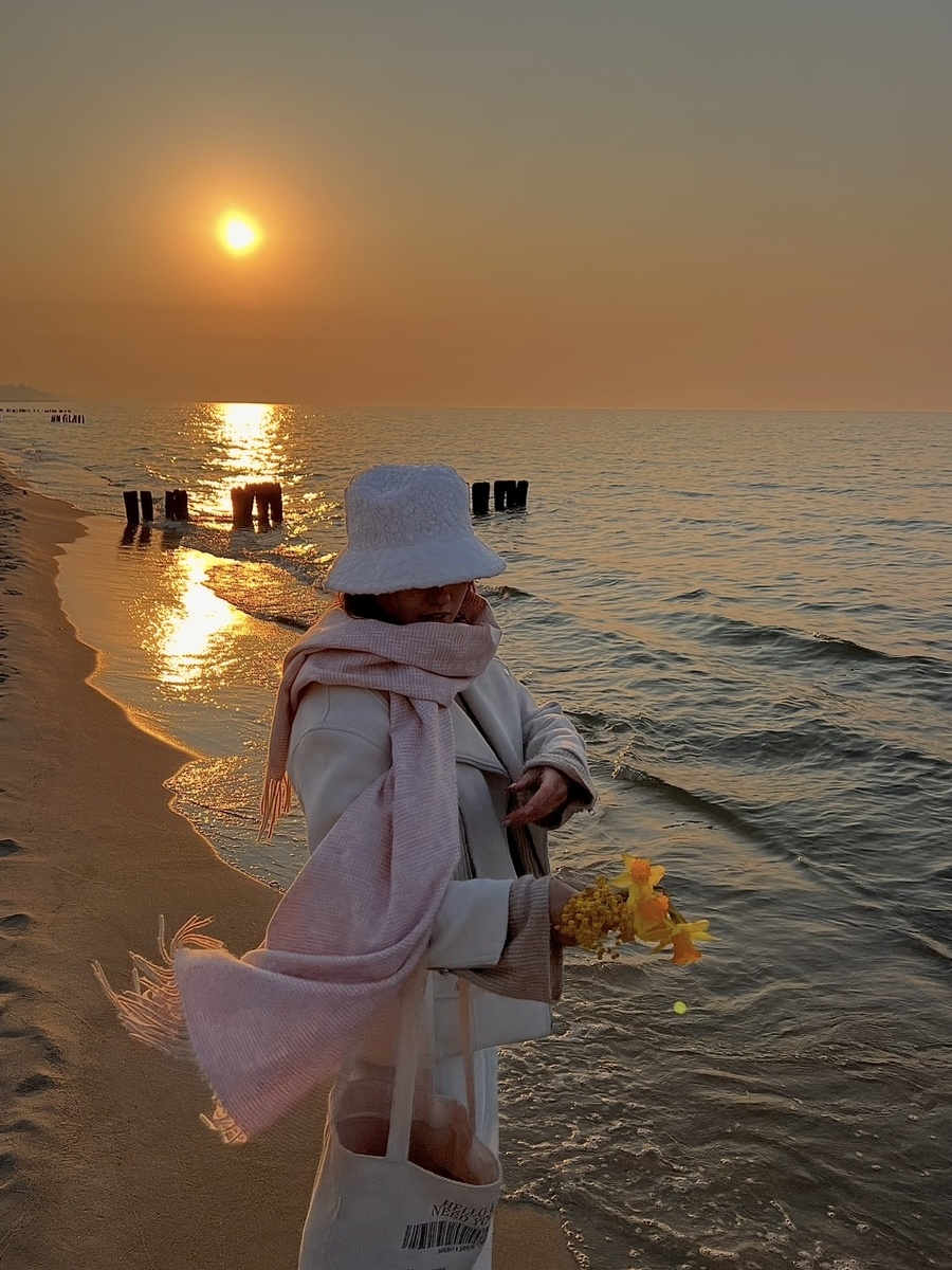 В марте у моря красиво, потому что туристы еще сомневаются, а можно ли уже приезжать.