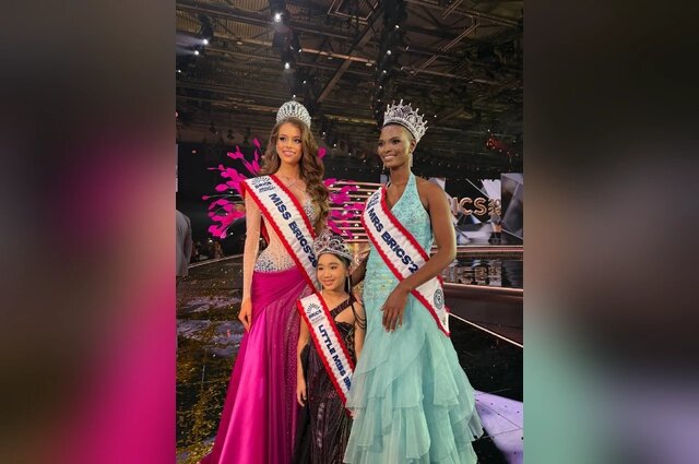    Три победительницы. Фото: Мисс БРИКС