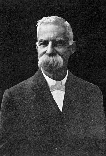 Джон МакТаммани-младший. Изображение взято из свободных источников