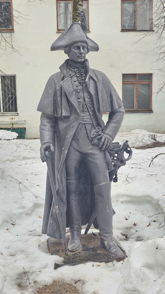скульптура полковника Ионы Беринга