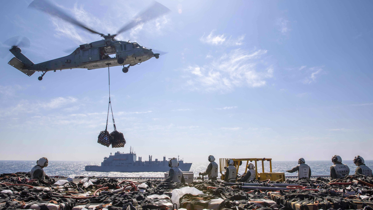    Персидский залив американские военные