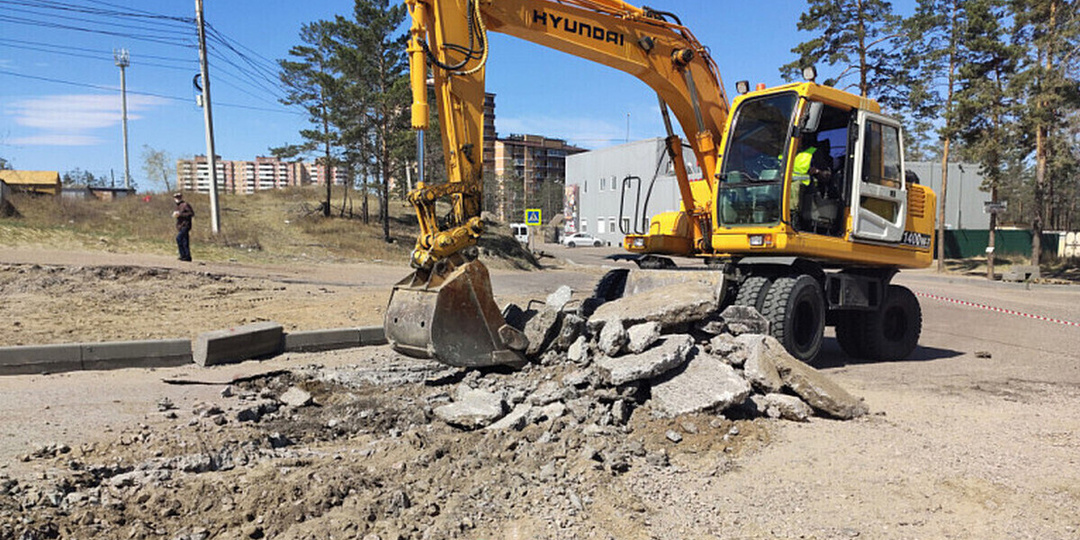 Женщины все чаще интересуются экскаватором, сваркой и вахтой