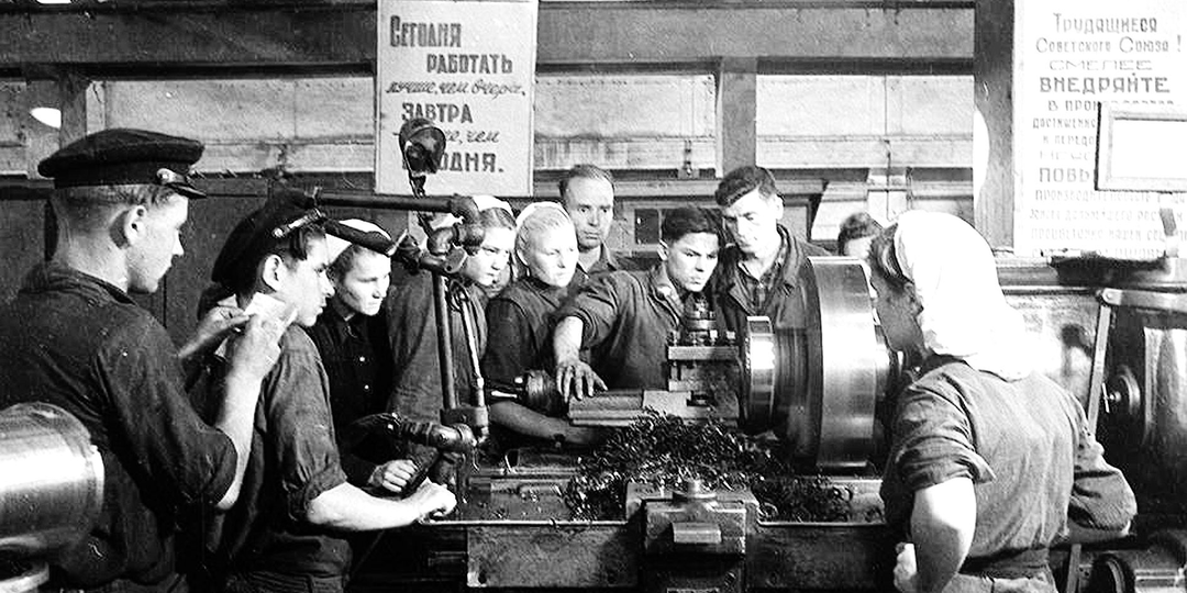 Артельщики при Сталине получали больше рабочих: 3 факта о легальном частном бизнесе в СССР
