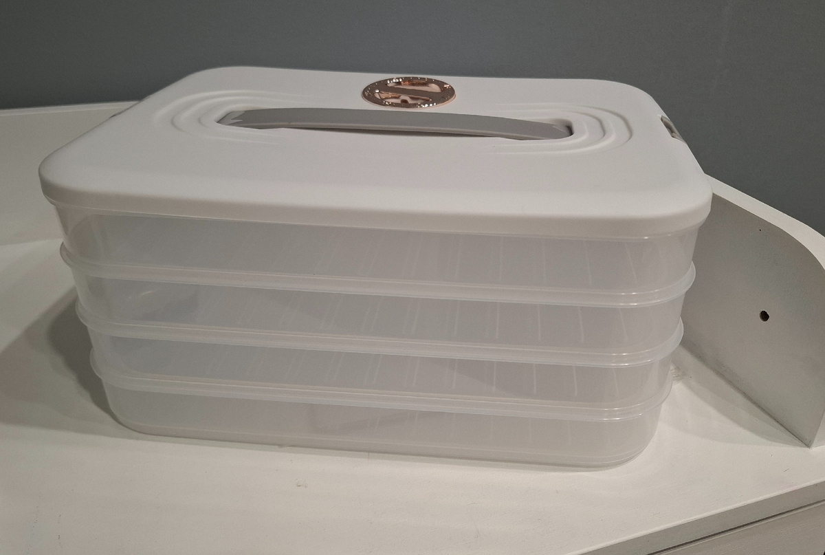 Теперь еще больше можно пельменей налепить!!! И заморозить!