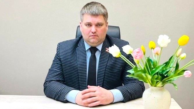    Председатель Думы Сургута поздравил женщин Югры с 8 Марта