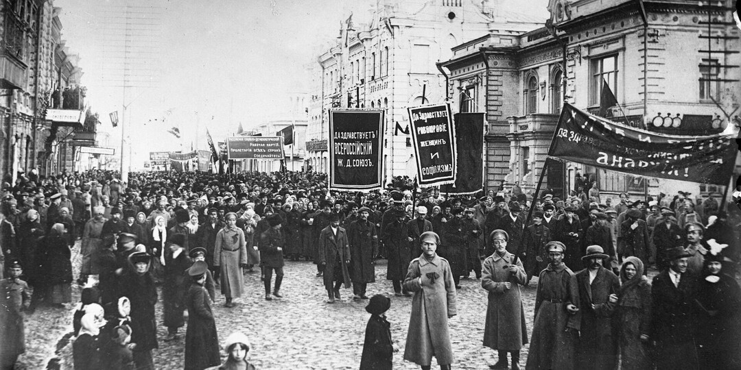 Как праздновали 8 марта в Красноярске в 20 веке. Фото