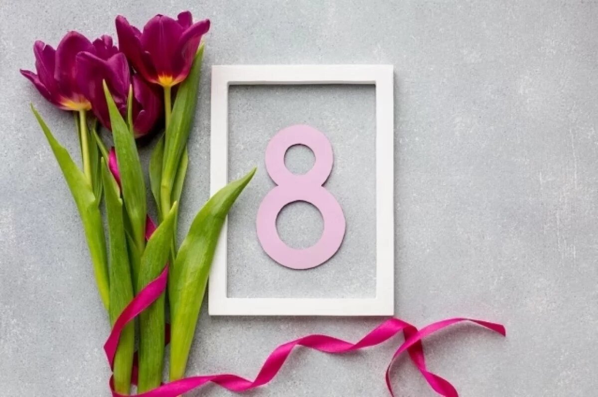    Дрозденко отметил способность женщин всё успевать