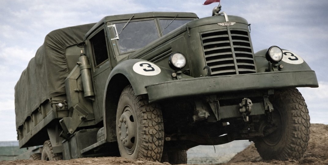 Как ЯАЗ-210Г тянул 40 тонн, имея всего 165 лошадиных сил