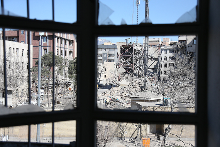    «Сейчас ежедневные убытки от иранского конфликта оцениваются в миллиарды долларов».   
Фото: © Shadati / XinHua / www.globallookpress.com