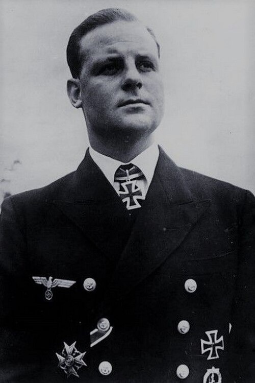 Фриц-Юлиус Лемп (2 февраля 1913, Циндао, Китай — 9 мая 1941, Северная Атлантика) — немецкий офицер-подводник, капитан-лейтенант кригсмарине. Кавалер Рыцарского креста Железного креста