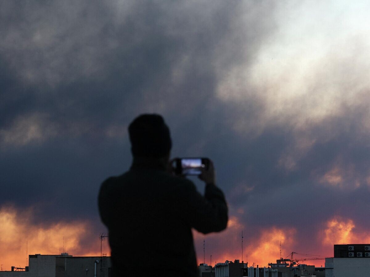    Дым после удара по Тегерану | © REUTERS / WANA/Majid Asgaripour