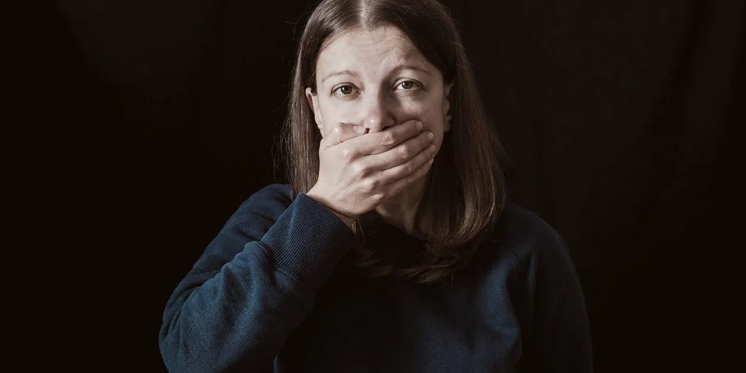 Боязнь счастья: почему нам привычнее страдать, чем радоваться? 💔