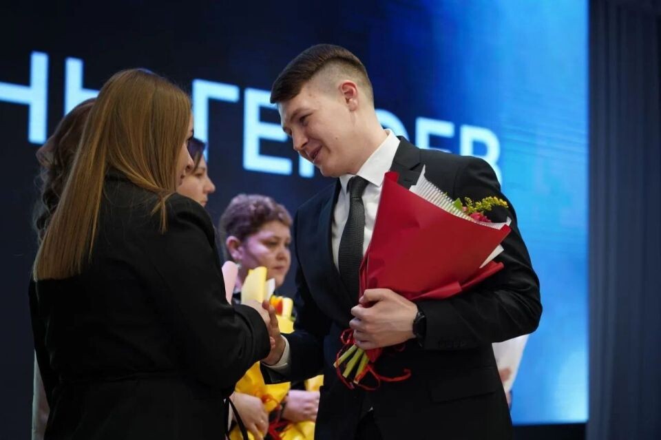    Открытие выставки "Жены Героев" в Барнауле. Источник: Пресс-служба отделения "Единой России" по Алтайскому краю