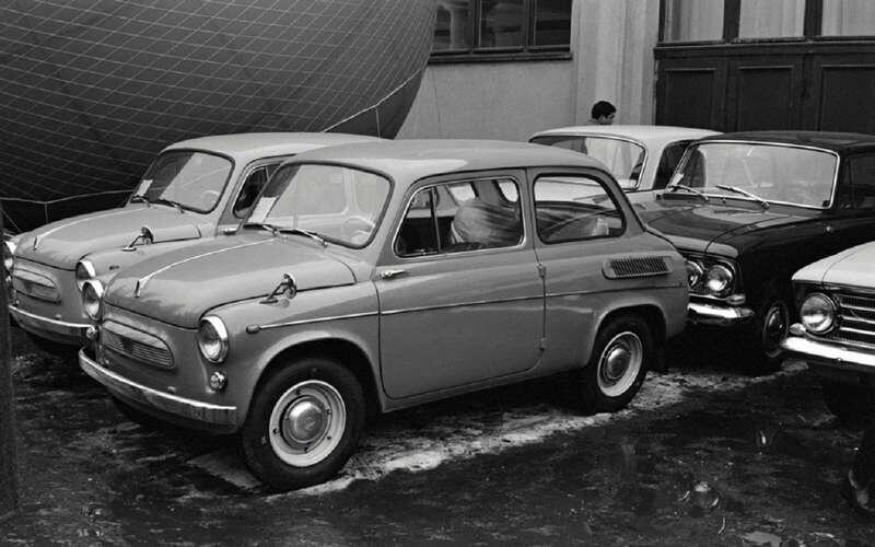 Экспортные ЗАЗ-965АЭ – они же Yalta и Москвичи бельгийского дилера Scaldia-Volga.Yalta
📷
