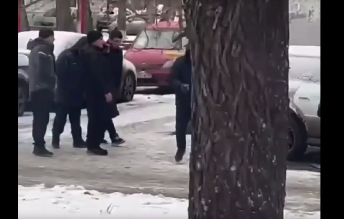 Скриншот из видео 