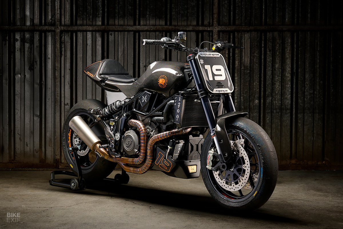 Indian FTR 1200 в стиле Пайкс-Пик