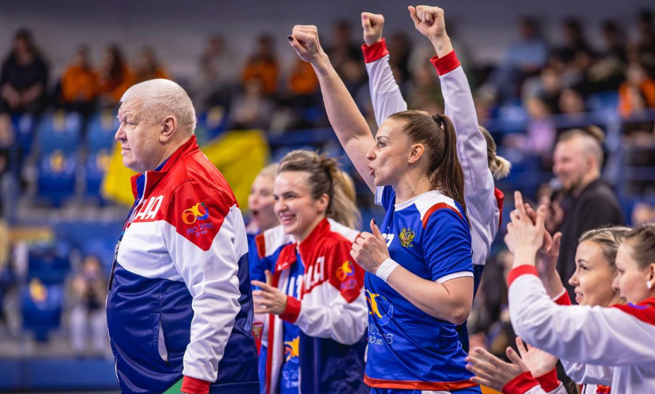    Король Треф снова ведет за собой сборную. Фото: ФГР