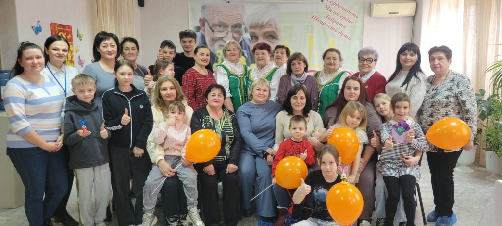    В центре социального обслуживания "Наша газета"