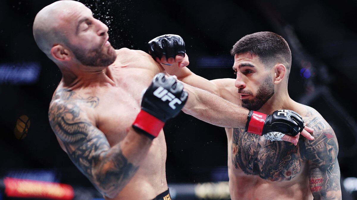     Александр Волкановски и Илия Топурия