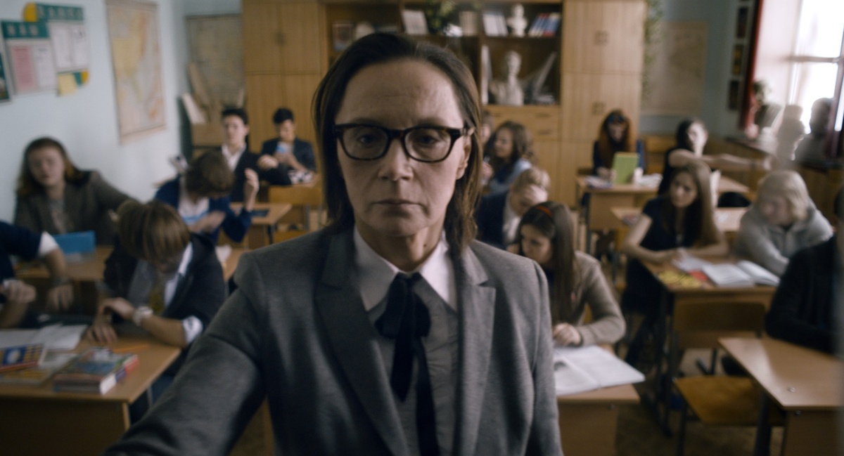 Источник изображения: https://media.filmz.ru/photos/full/filmz.ru_f_217694.jpg