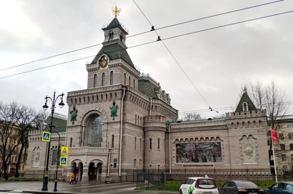    Пожилые петербуржцы автоматически получат новые музейные сертификаты