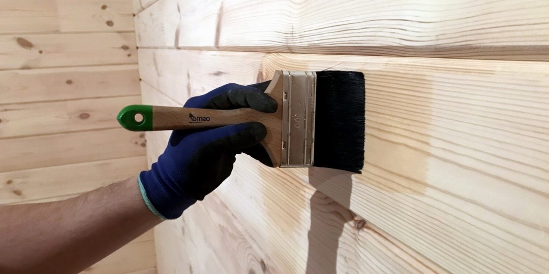 Забытое средство для защиты дерева, которое работает веками: старые дома не гнили без дорогих пропиток